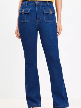 LOFT Flare Jeans Size 26 Bootcut Dark Wash Mid Rise Stretch Pocket Front
